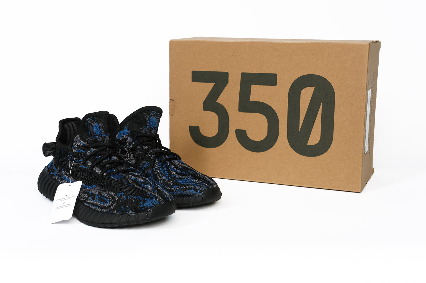 Yeezy Boost 350 V2 Frost Black